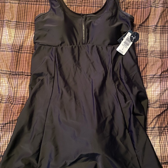 NWT Torrid Active Swim Dress With Pocket Short SZ 0 - Picture 6 of 7